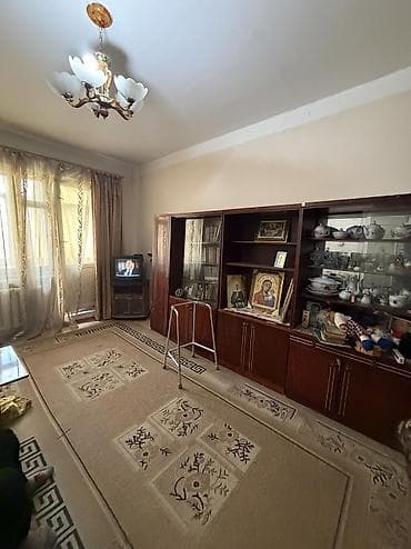 2 бөлмө, 49 м², 105-серия, 3 кабат, Эски ремонт — 4
