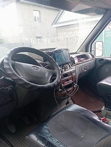 спринтер эвакуватор: Эвакуатор, Mercedes-Benz, Ломаная — 6