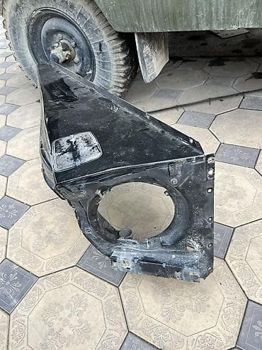 газель 4 4: Бампер Mercedes-Benz, Б/у, Оригинал — 9