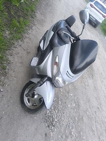 скутен: Макси-скутер Suzuki, 250 куб. см, Бензин, Б/у — 3