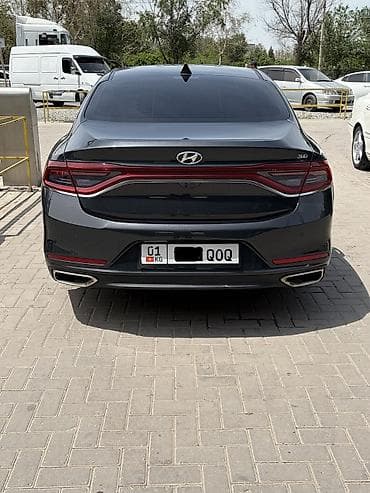 2017: Hyundai Grandeur: 2017 г., 3 л, Автомат, Бензин, Седан — 2