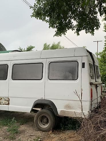 мерс 309: Mercedes-Benz : 1995 г., 2.9 л, Механика, Дизель, Фургон — 5