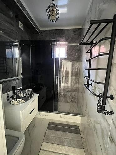 дом нарын: 300 м², 10 комнат, Без животных — 1