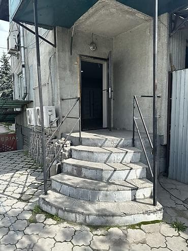 Аренда офисов, 80 м², С отдельным входом — 4