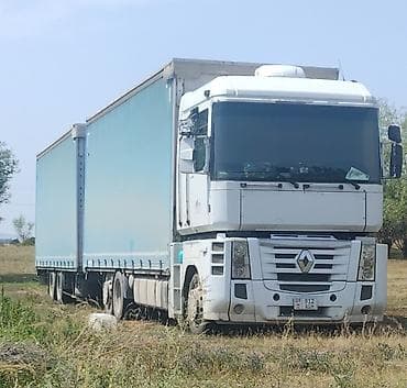 belarus 82: Грузовик, Renault, Б/у — 1