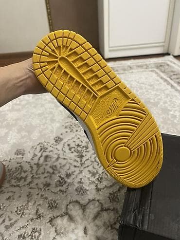nike react: Кроссовки Air Jordan 1 Mid “Yellow/Black/White” - Размер: US 8 / UK 7 — 5