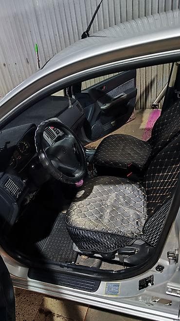 Унаа сатуу: Hyundai Getz: 2004 г., 1.4 л, Автомат, Бензин, Хетчбек — 7