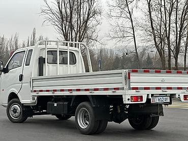 пикап китайский: Changan : 2023 г., 2 л, Механика, Бензин, Фургон — 5