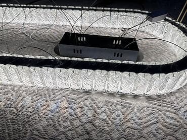 столы для кафе: Подвесная LED-люстра овальной формы с кристаллами - Дизайн — 4