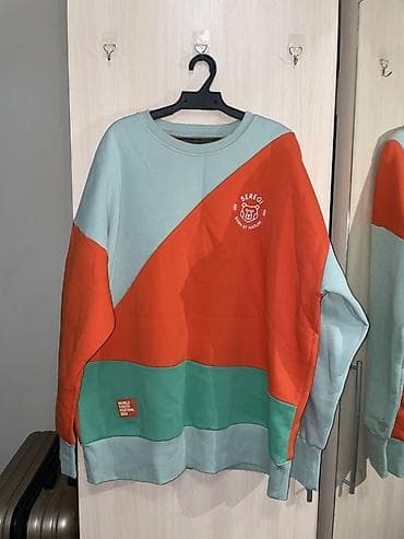 Свитшот Beregi (www.beregi.su), размер на ярлыке: 2XL–3XL