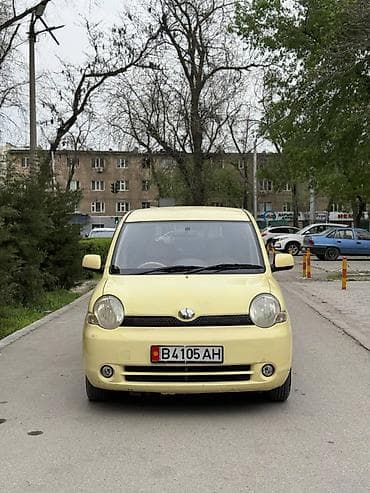 platz vitz: Toyota Sienta: 2003 г., 1.5 л, Автомат, Бензин, Минивэн — 3