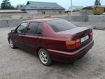 xc 90: Volkswagen Vento: 1995 г., Седан — 4