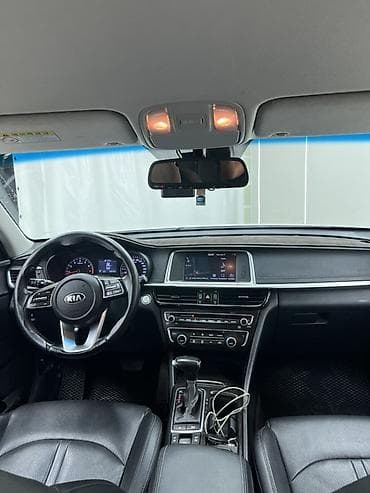 arizzo 8: Kia K5: 2018 г., Седан — 7