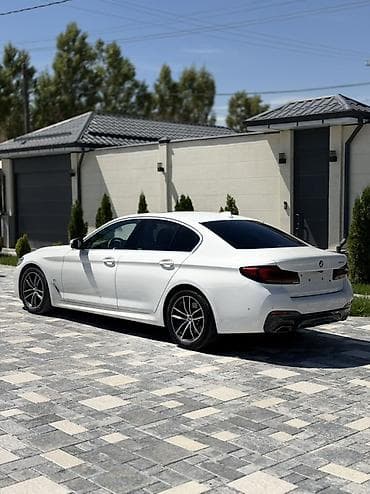 bmw i: BMW 5 series: 2022 г., 2 л, Бензин, Седан — 3