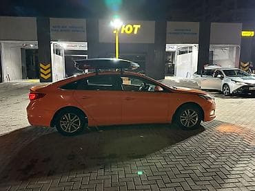 желтый соната: Hyundai Sonata: 2019 г., 2 л, Типтроник, Седан — 4