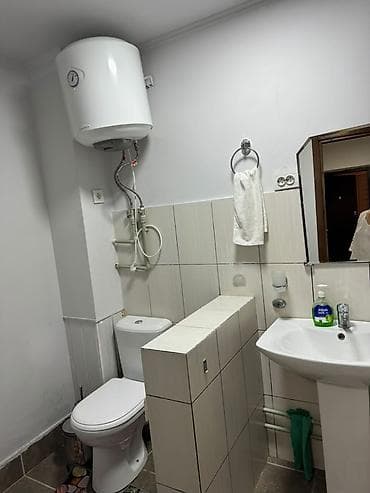 Кыймылсыз мүлк: Ысык-Көлдө ижарага батир, Asia Palace, Сары-Ой, 7 орун, Баасы Бүтүндөй турак үй үчүн — 5