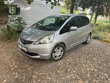Honda: Honda Fit: 2009 г., Автомат, Бензин, Хэтчбэк — 3