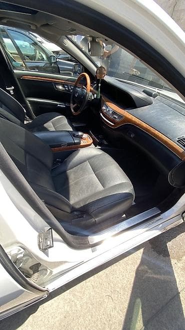j 05: Mercedes-Benz S-Class: 2006 г., 5.5 л, Бензин, Седан — 8