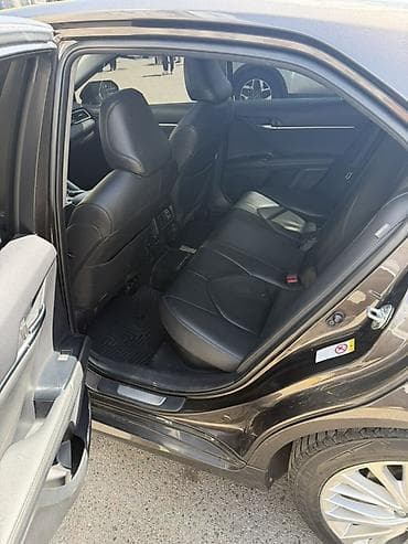 камри 22: Toyota Camry: 2018 г., Гибрид, Седан — 4