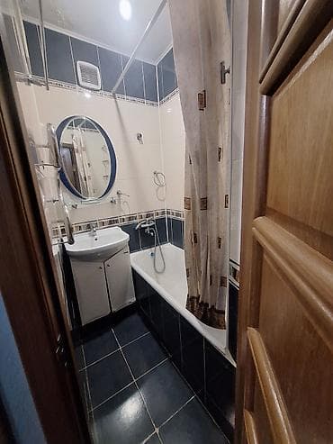 куплю 1 к квартиру: 2 комнаты, Собственник, С мебелью полностью — 3