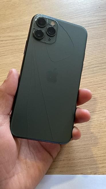 poco g4: IPhone 11 Pro, Matte Midnight Green — 4