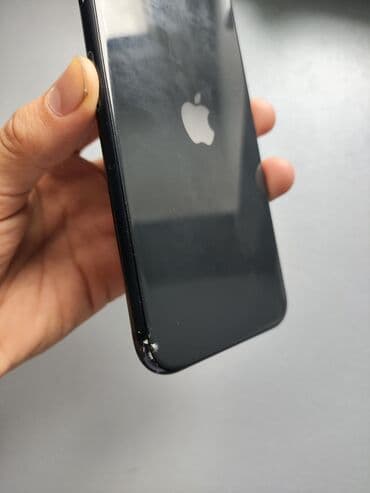сколько стоит iphone 7: IPhone 8, Б/у, 256 ГБ, Jet Black, Чехол, 60 % — 2