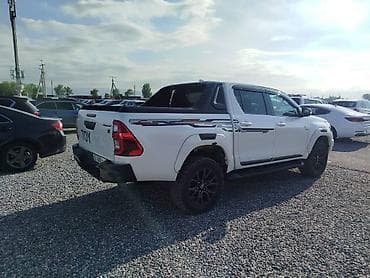 infinity fx: Toyota Hilux: 2022 г., 4 л, Автомат, Газ, Пикап — 9