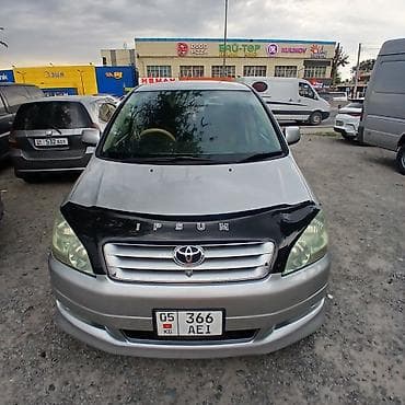 российский номера: Toyota Ipsum: 2003 г., 2.4 л, Автомат, Газ, Минивэн — 4