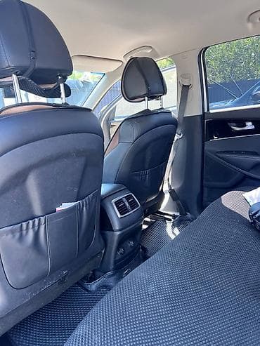 Транспорт: Kia Sorento: 2018 г., 2 л, Автомат, Дизель, Кроссовер — 7