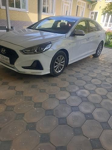 Hyundai Sonata: 2019 г., 2 л, Автомат, Газ, Седан