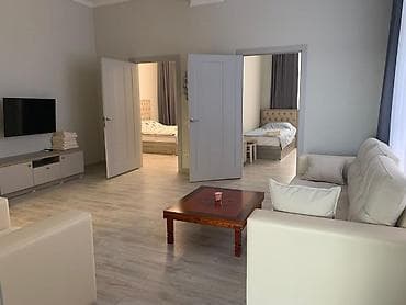 кок жар ж м: Студия, Чогуу жашоосу жок, Толугу менен эмереги бар — 5