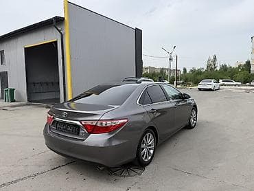 rf 2: Toyota Camry: 2017 г., 2.5 л, Вариатор, Гибрид, Седан — 4