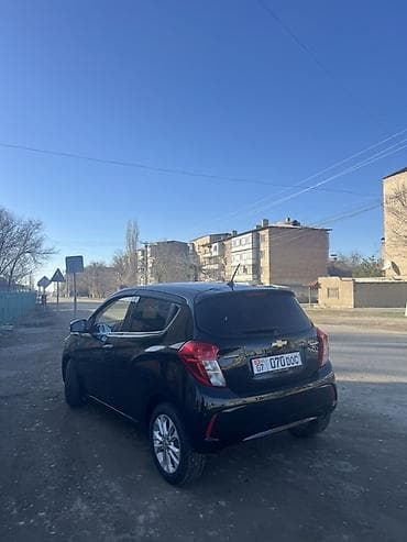 китайская машина byd: Chevrolet Spark: 2020 г., 1 л, Вариатор, Бензин, Хэтчбэк — 4