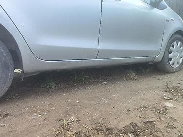 тайот ярис: Toyota Yaris: 2008 г., 1.4 л, Механика, Дизель, Хэтчбэк — 5