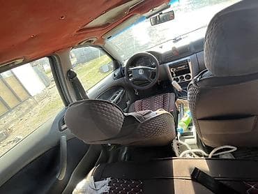 пасат б4 сидан: Skoda Octavia: 1999 г., 0.8 л, Бус — 3