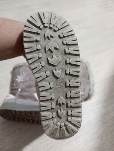 Прокат одежды: Продаю сапожки натуральная кожа, овчина, производство Россия,размер 28 — 5