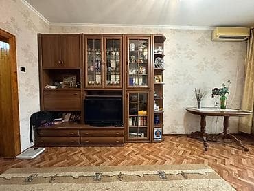 denis: 3 комнаты, 86 м², Индивидуалка, 8 этаж, Косметический ремонт — 7