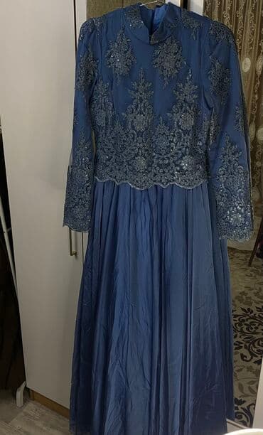 коктейльное платье синего цвета: Бальное платье, Длинная модель, цвет - Голубой, L, В наличии — 12