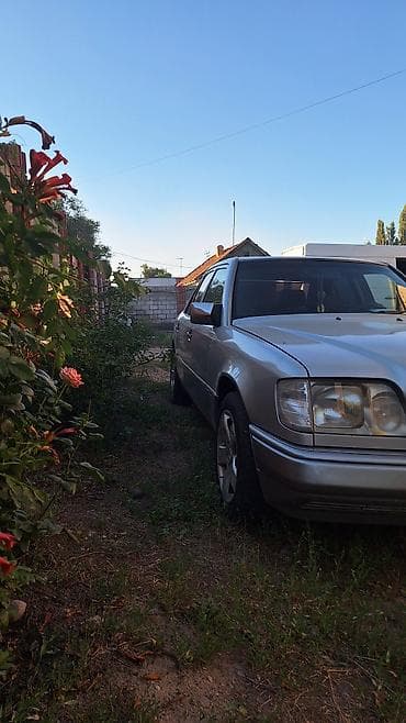 купить мерс с: Mercedes-Benz W124: 1994 г., 2.8 л, Механика, Бензин, Седан — 6