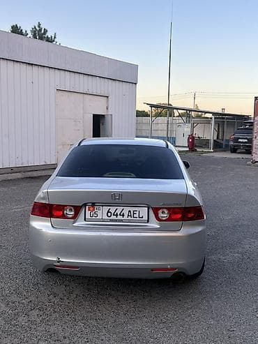 Унаа: Honda Accord: 2003 г., 2 л, Автомат, Бензин, Седан — 3