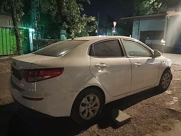 Kia Rio: 2015 г., Седан