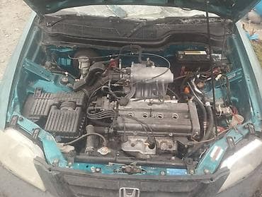 Транспорт: Honda CR-V: 1996 г., 2 л, Автомат, Бензин, Кроссовер — 6