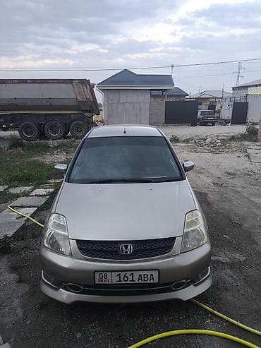 Honda Stream: 2002 г., Автомат, Бензин, Универсал