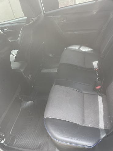 Toyota Corolla: 2019 г., 1.8 л, Автомат, Седан — 6