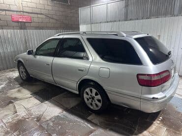mini jack: Toyota Camry: 1997 г., 2.2 л, Автомат, Газ, Универсал — 7