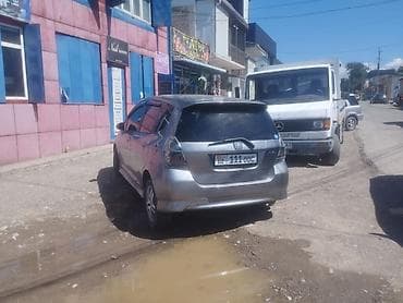 mini copper: Honda Fit: 2003 г., Автомат, Бензин, Хэтчбэк — 2