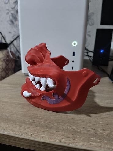 форма футбольный: Декоративная половинная маска о́ни (нижняя часть лица) - Ярко-красная — 2