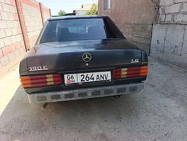 ли 9 авто: Mercedes-Benz 190: 1990 г., 1.8 л, Механика, Бензин, Седан — 4