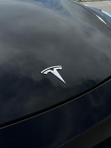 Tesla: Tesla Model Y: 2021 г. — 3