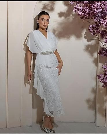 Платье, производство Турция, размер 50. Брала за 12500, отдам за